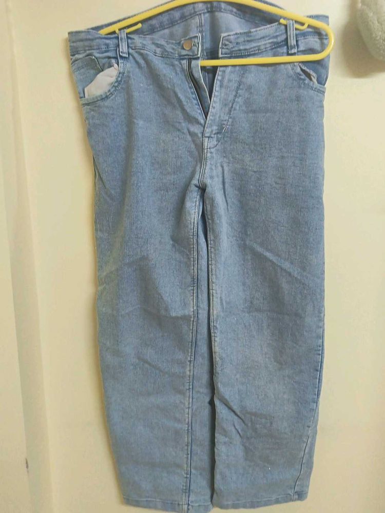 Light Wash Jeans