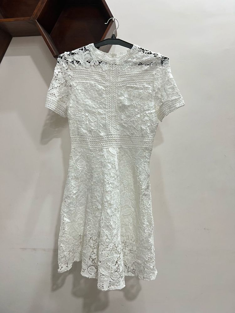 White Dress net