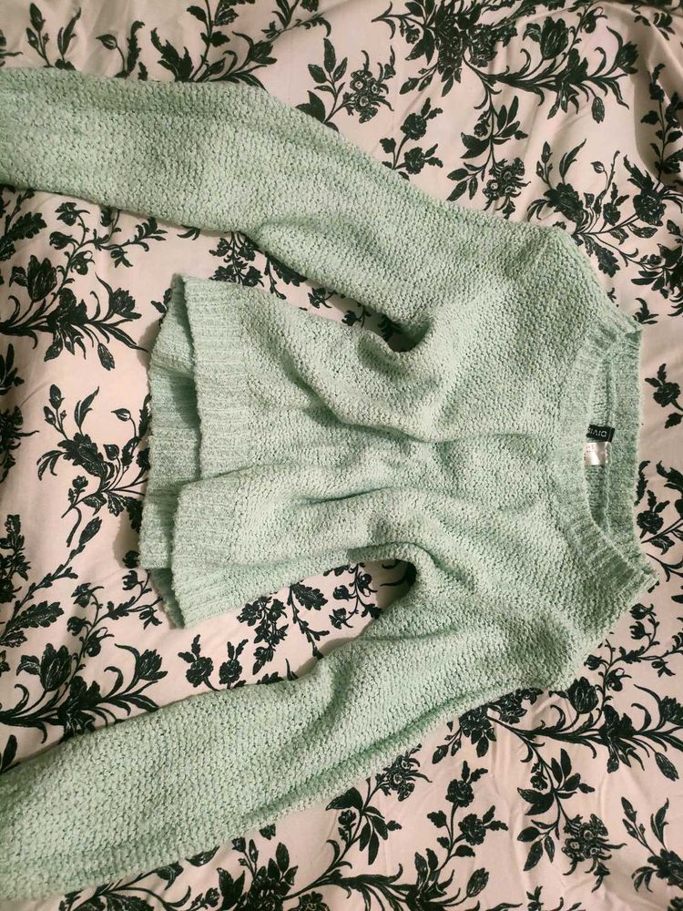 Good Condition H&amp;M Sweater For A Cheap Price 🔥