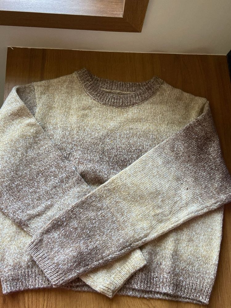 Gradient Knit Pullover Sweater