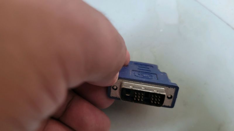 HDMI TO DVI adapter