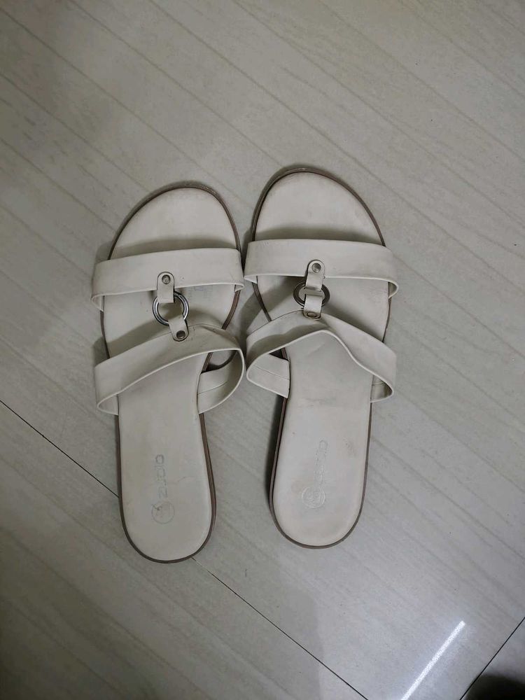 Elegant White Flats