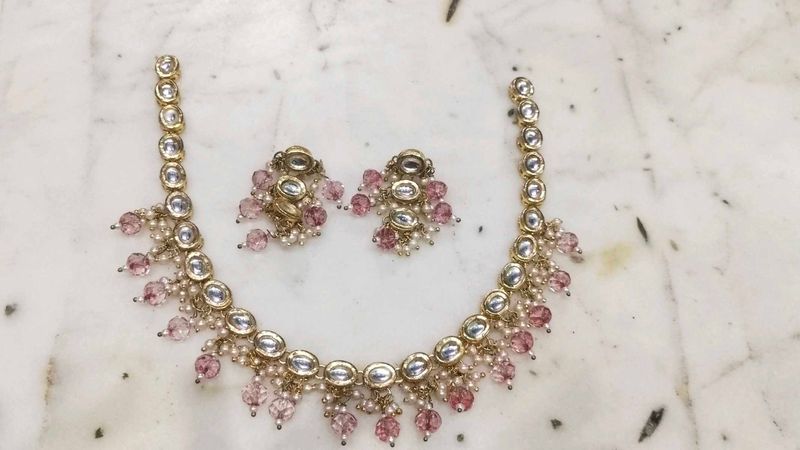 kundan Necklace &amp; Earring Set