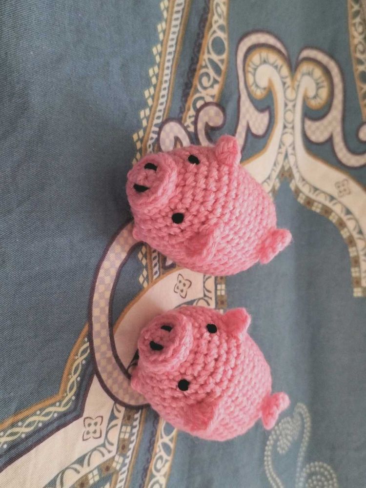 Crochet Cute Piggy Keychain