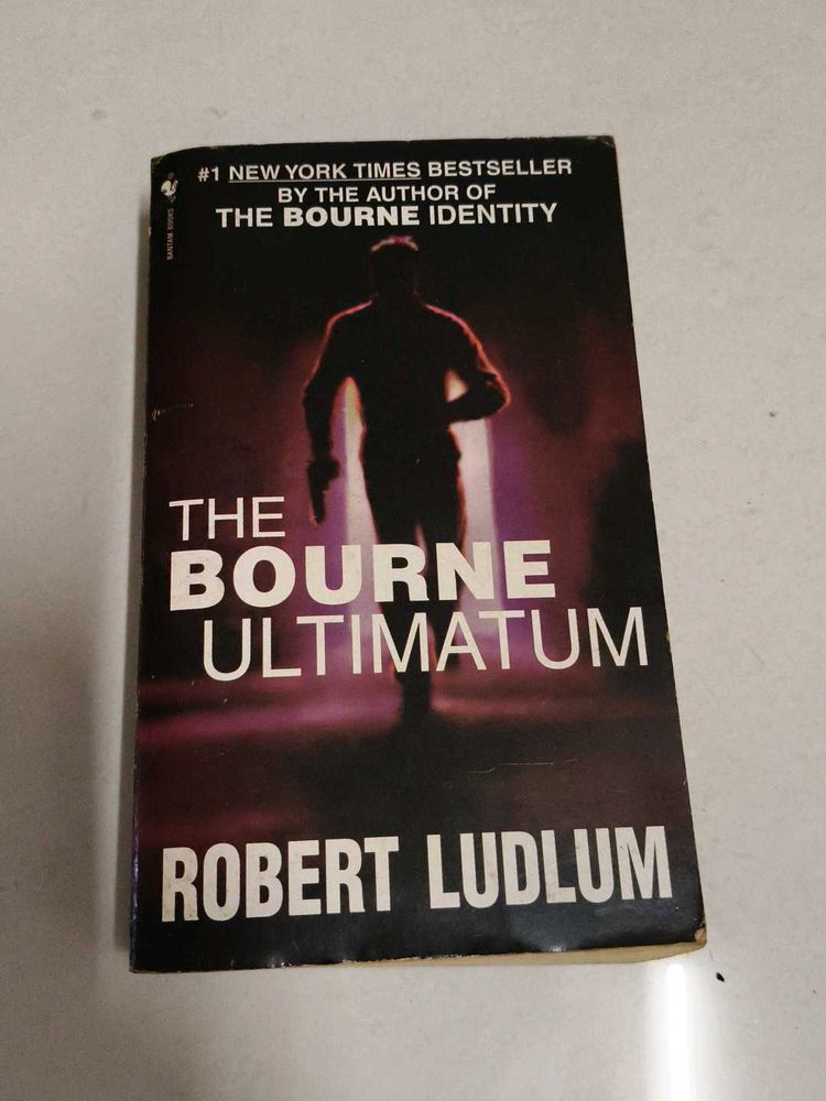 The Bourne Ultimatum by Robert Ludlum