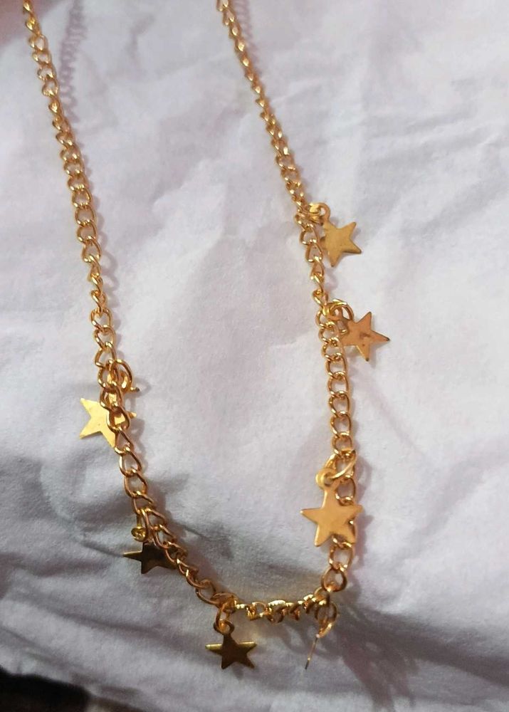 Gold Star Charm Necklace