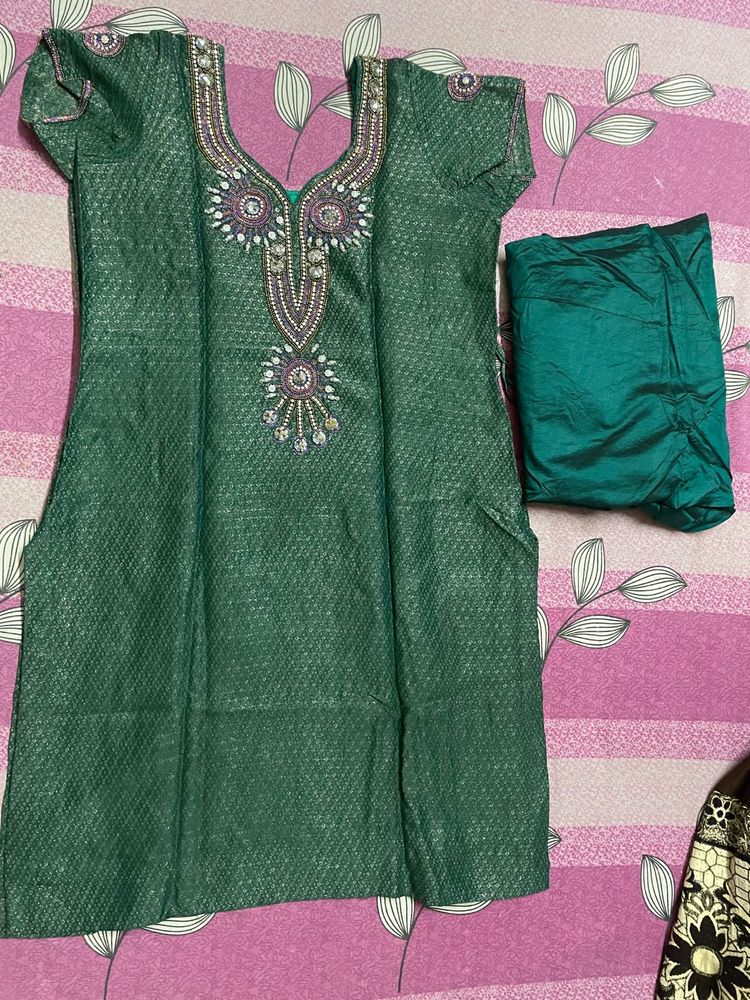 Bottle green Silk Suit