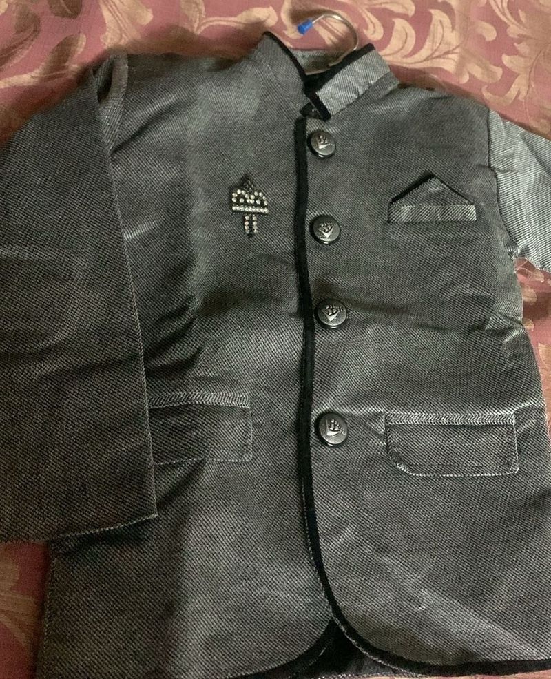 Boy&#39;s Festive Blazer
