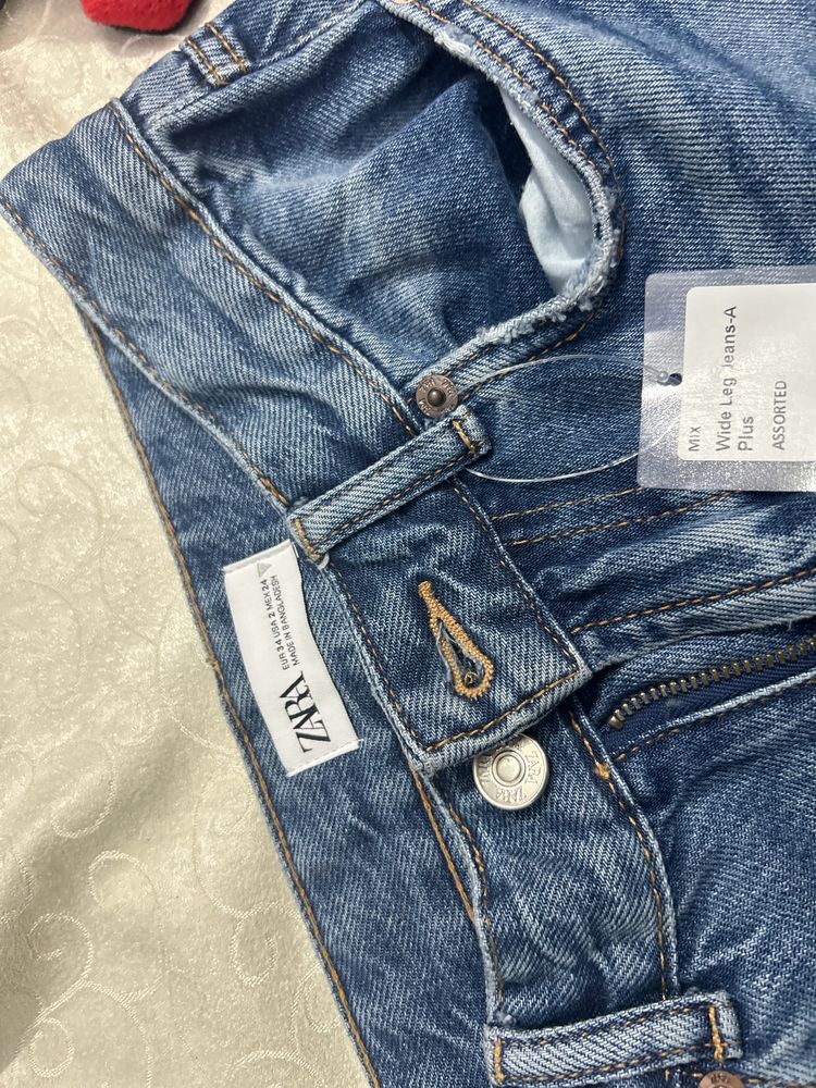 Zara Jeans