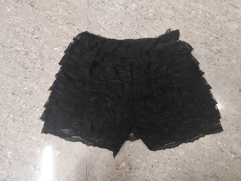 Black Lacey Pinteresty Ruffle Shorts