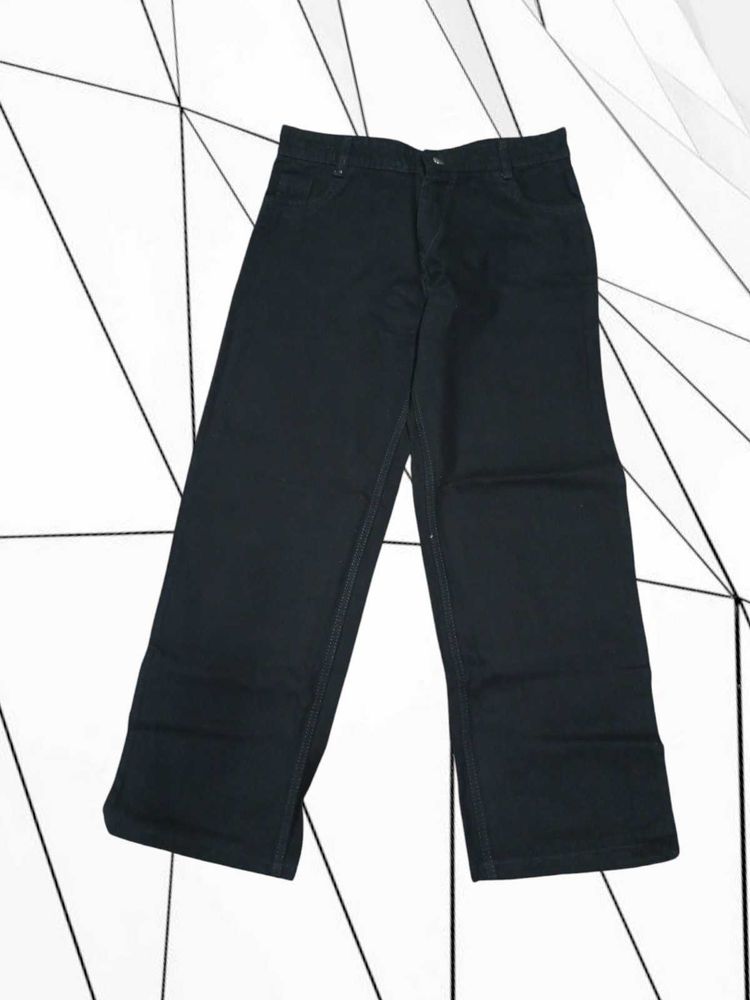 A-04 Size 32 Straight Jeans