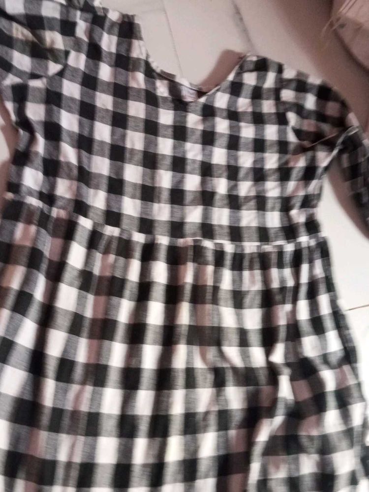Checkered Casual Dress