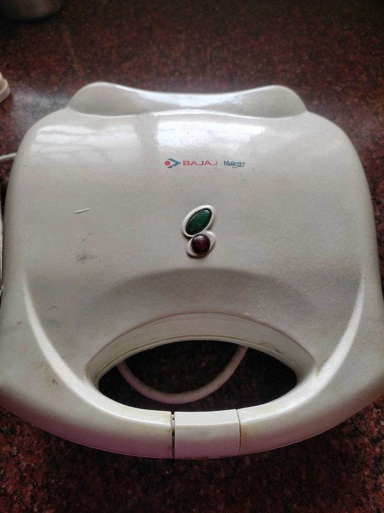 Bajaj Majestic Electric Sandwich  Toaster