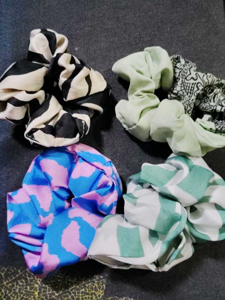 Patterned Scrunchie Set - 4 Pack