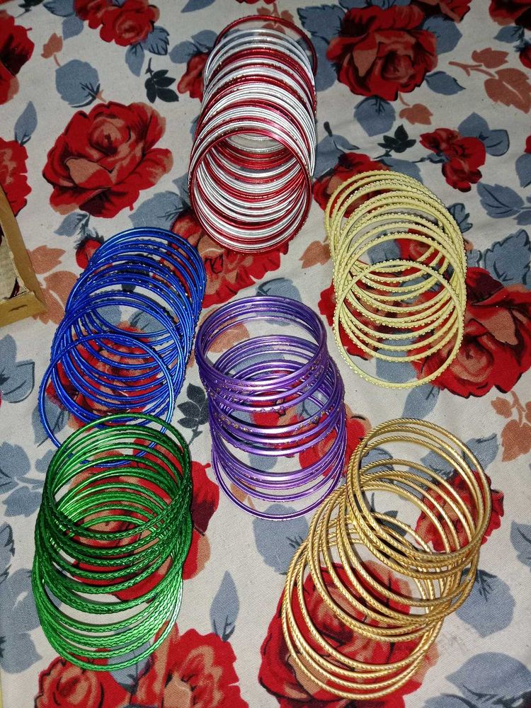 Beautiful Matel Bangles