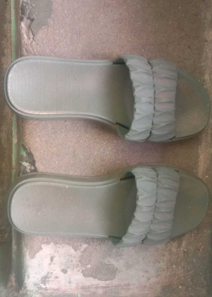 Slipper
