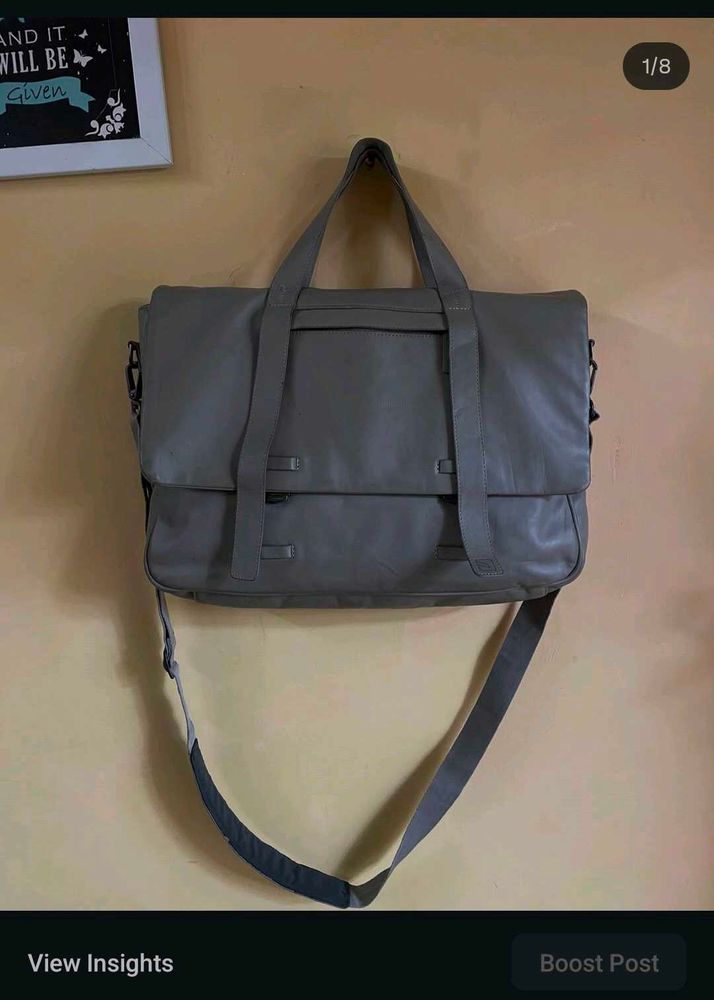 Laptop bag
