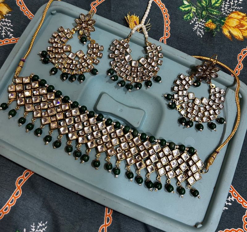 Choker Necklace