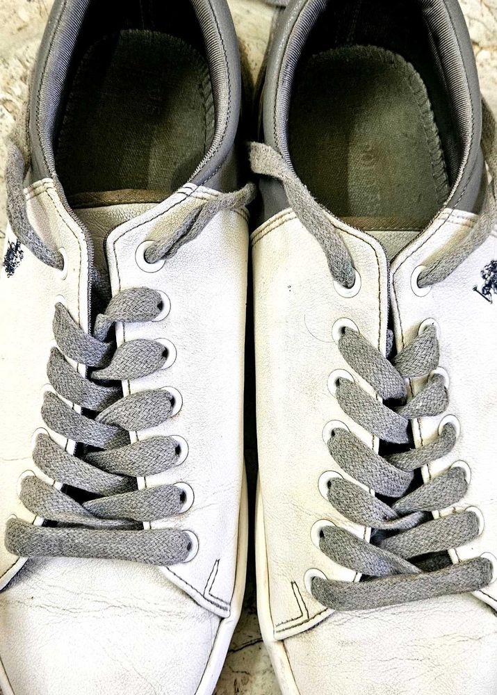 Stylish White Casual Shoes