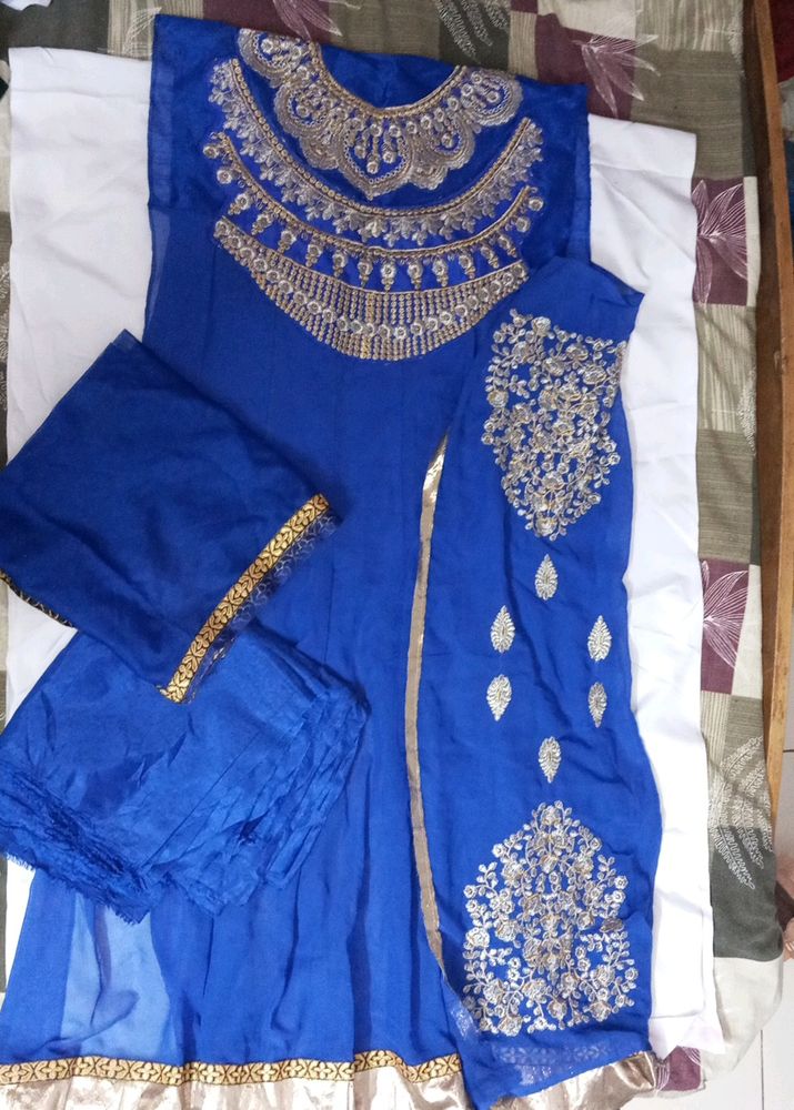 Sale 📢Blue Anarkali Semi Stitched Dress Material
