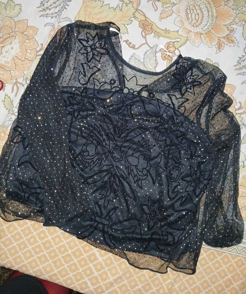 This Is A Beautiful Crop Embroidery Top