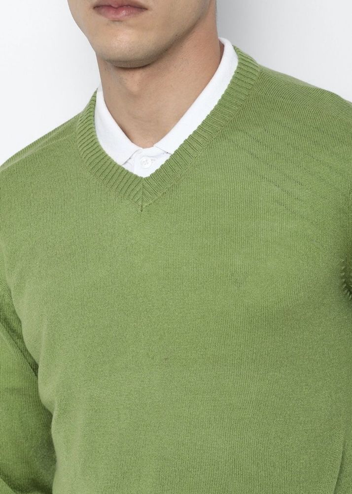 Forever 21 Men Vnech Green Sweater - M