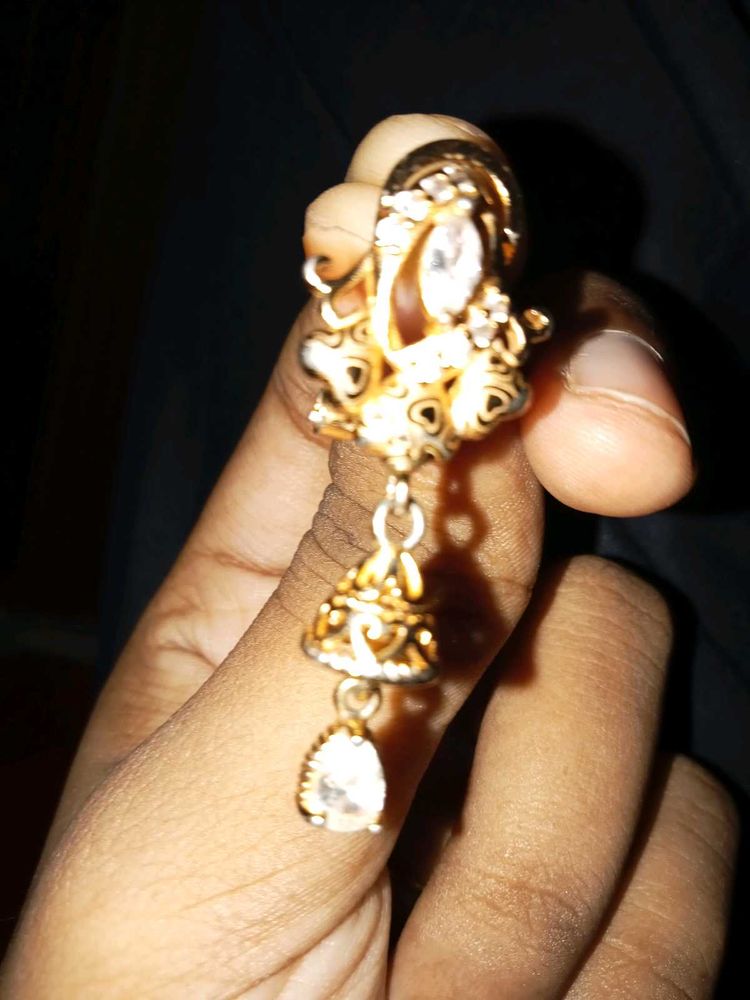 Earring