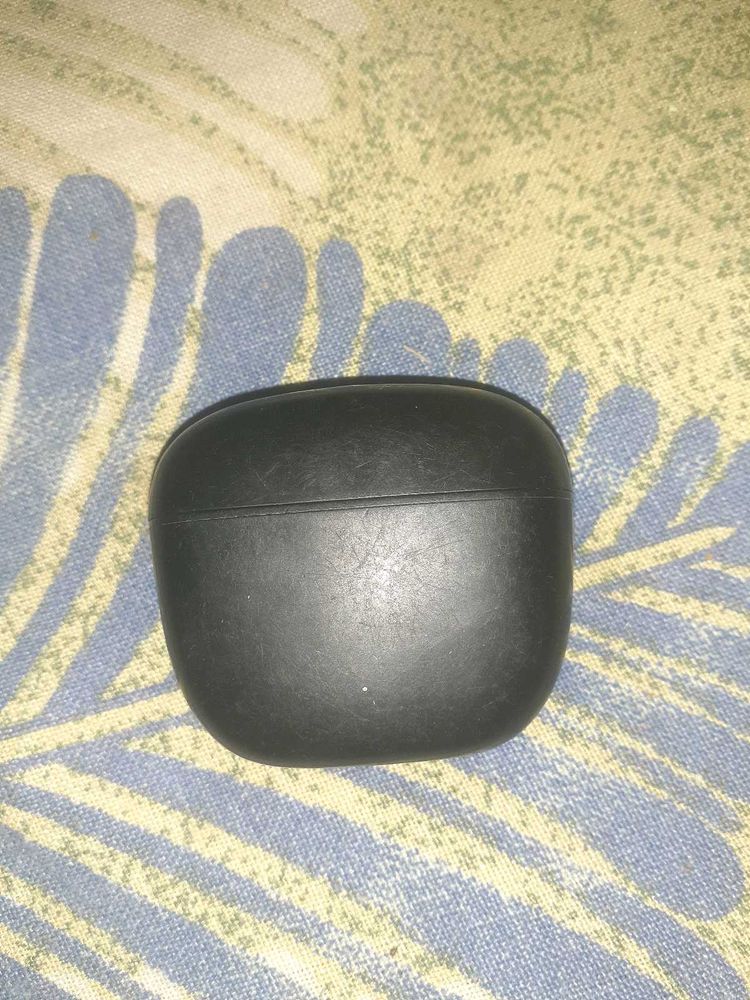 Black Earbud Case not working