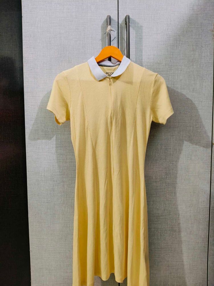 A Line Butter Yellow Dress With Collar