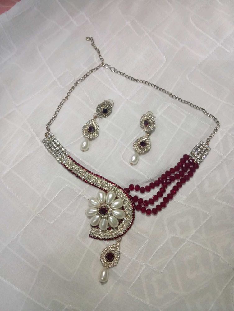 Elegant Pearl &amp; Rhinestone Jewelry Set