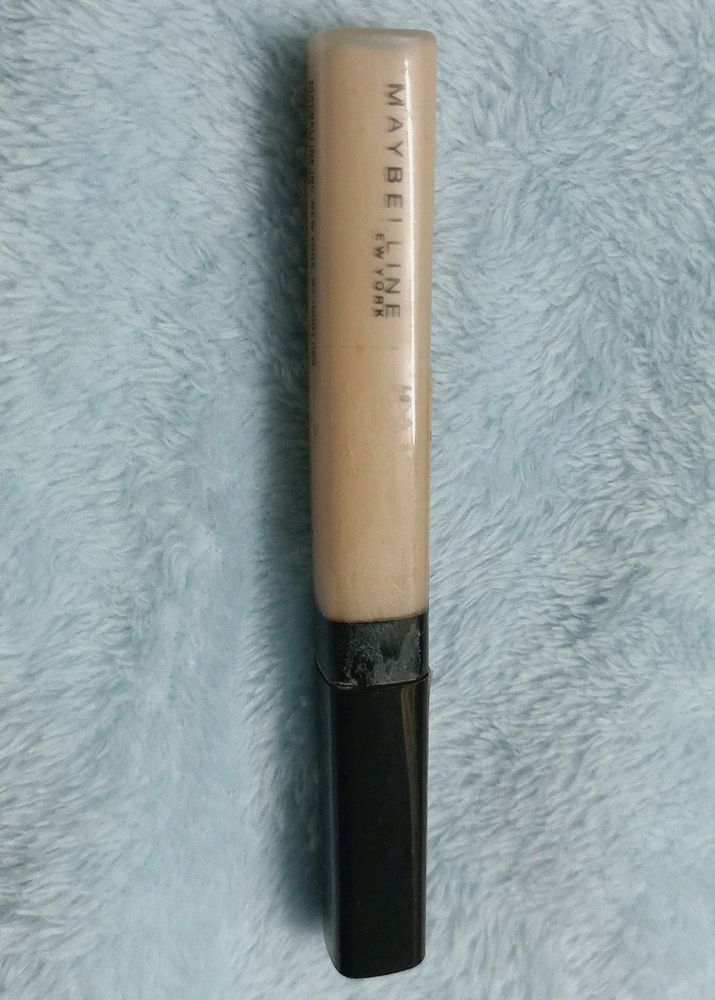 Concealer.. Maybelline New York