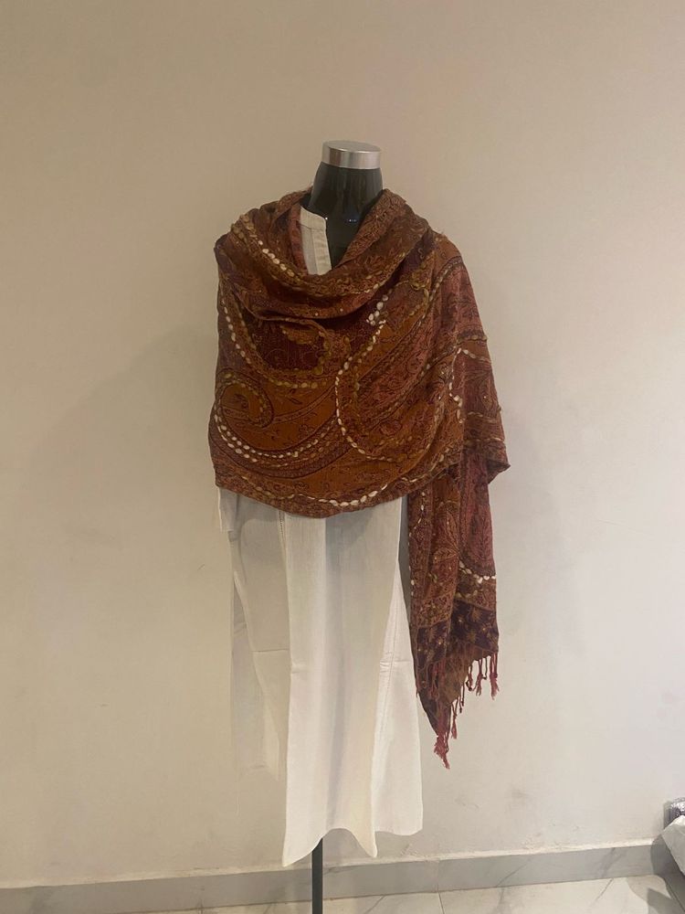 Embroidery Shawl