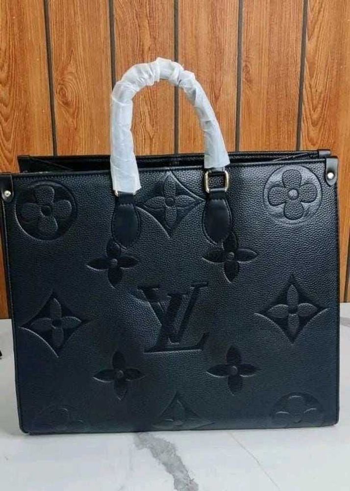 LV ON THE GO MONOGRAM TOTE BAG@, WITHOUT BOX