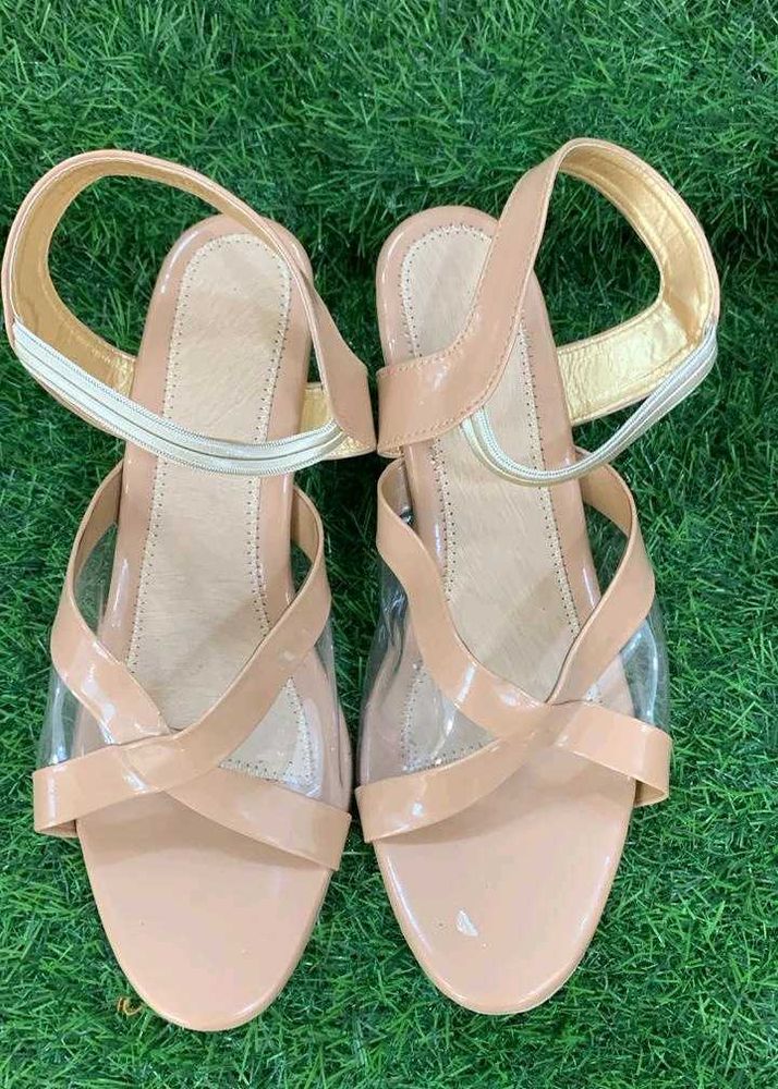 Sandal