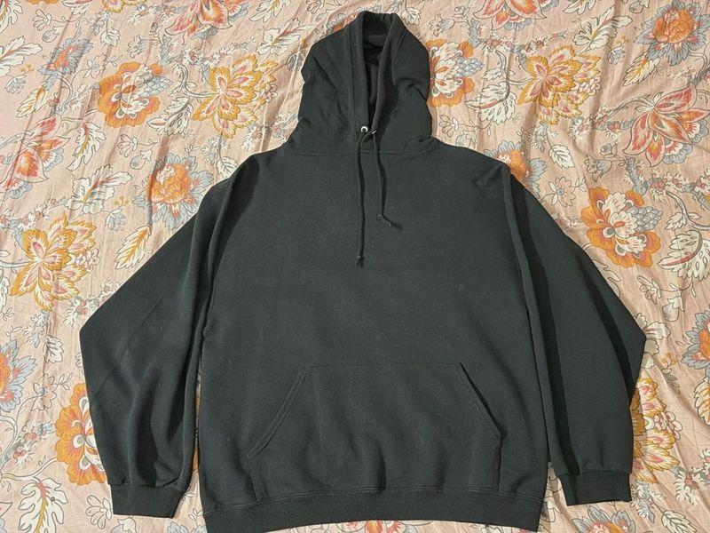Black Hoodie - Casual &amp; Comfortable