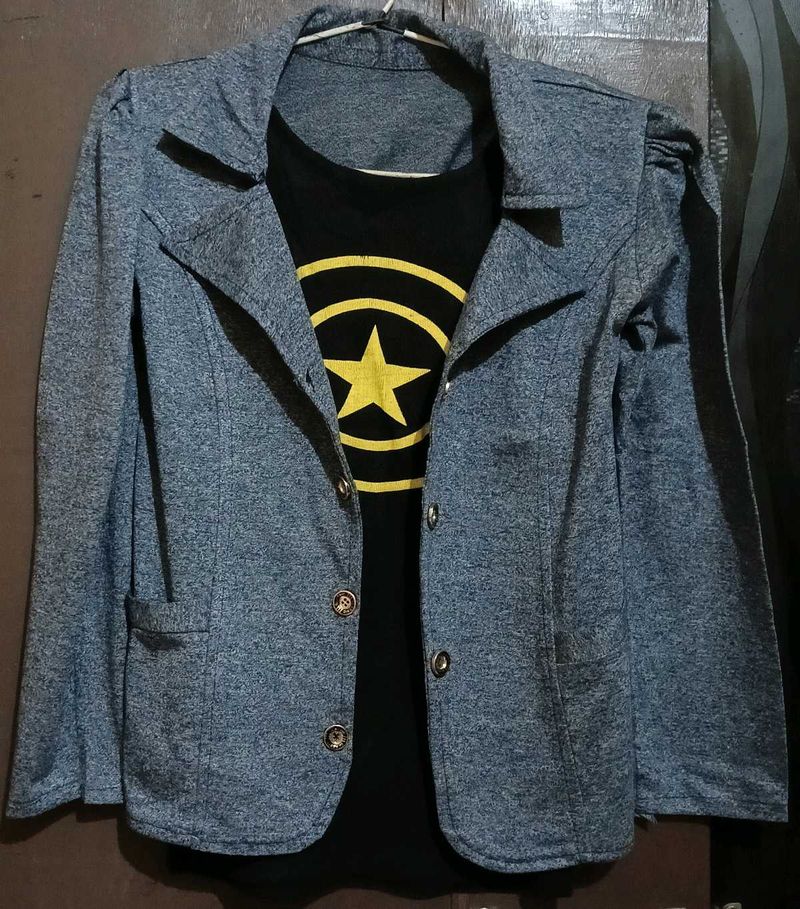 ✨ Stylish Grey Blazer with Star Print Inner Tee