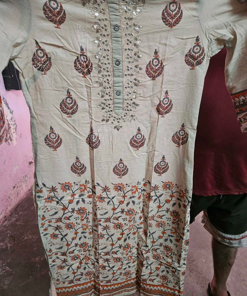 Elegant Printed Kurta
