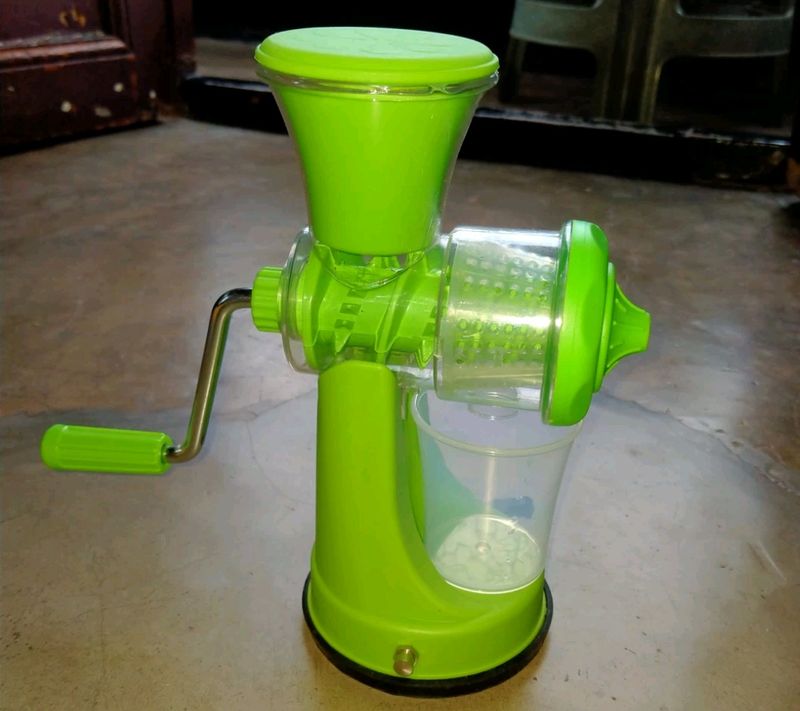 Plastic Manual Hand Fruit Juicer