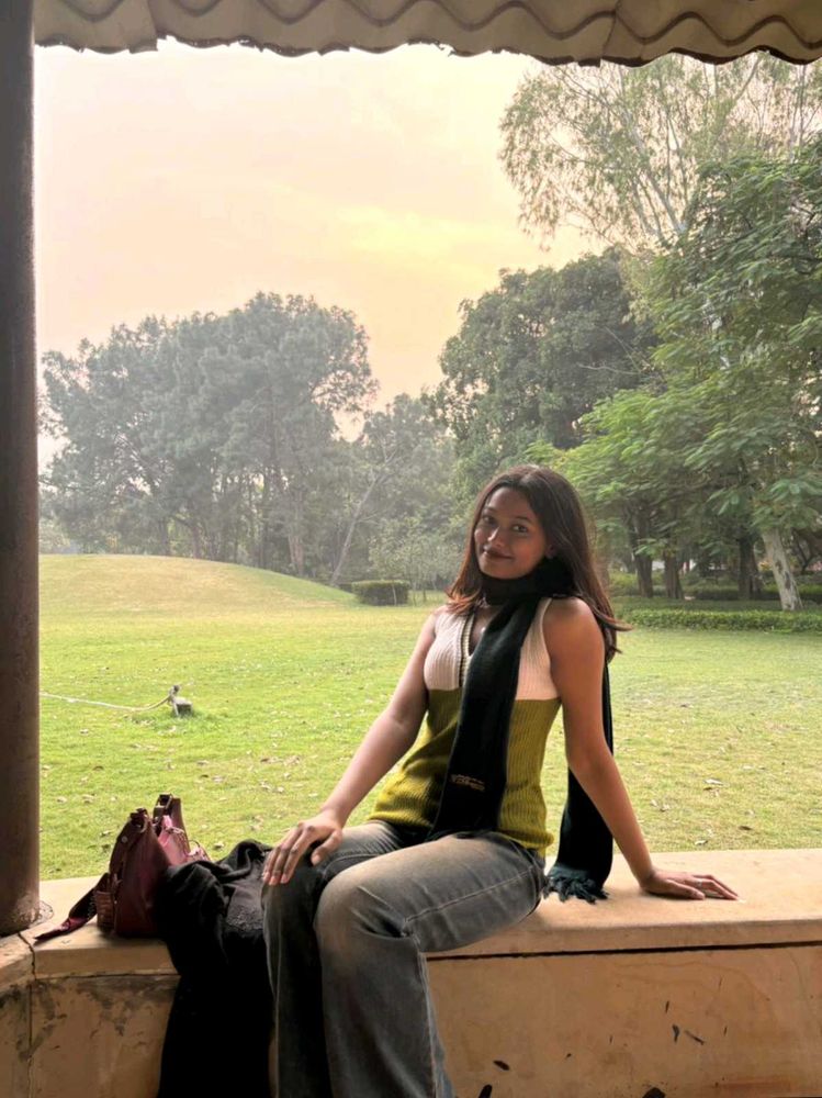 Stylish Color Block Sleeveless Top