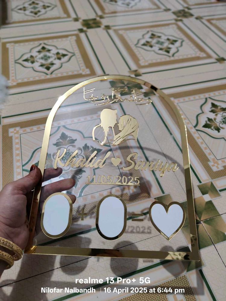 Personalized Acrylic Wedding Thumb Frame