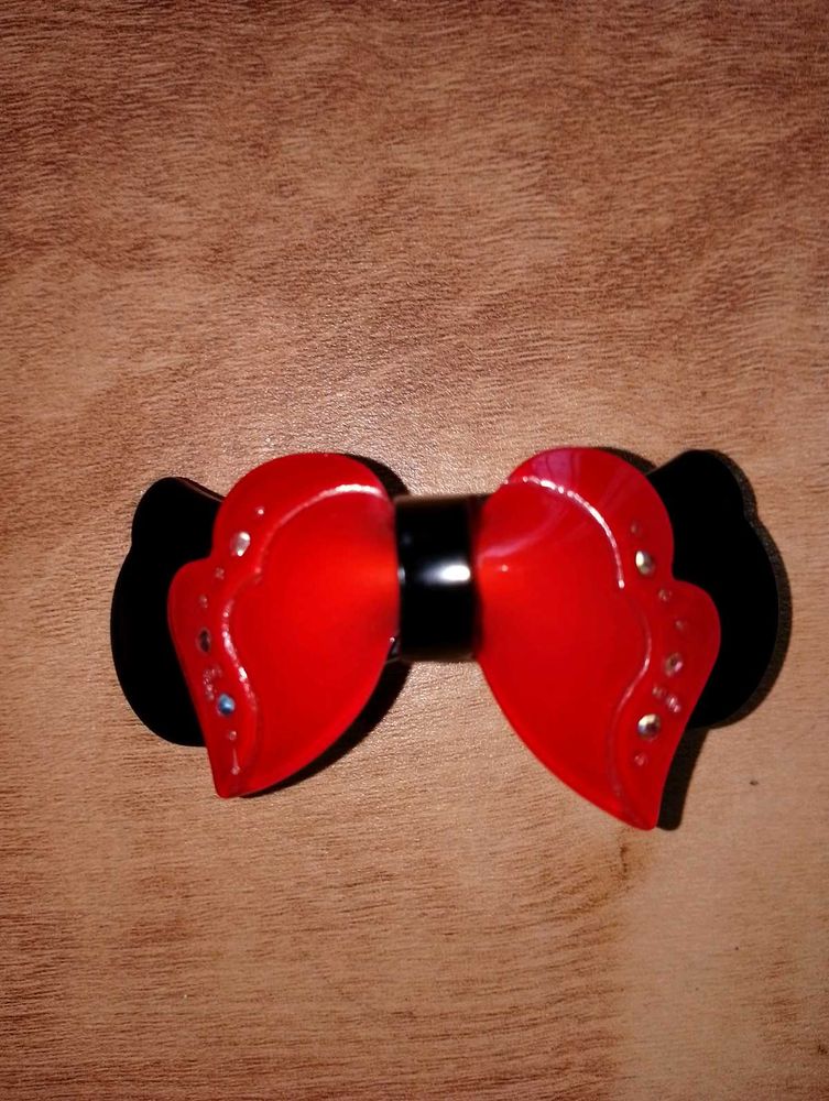 Red &amp; Black Hair Clip