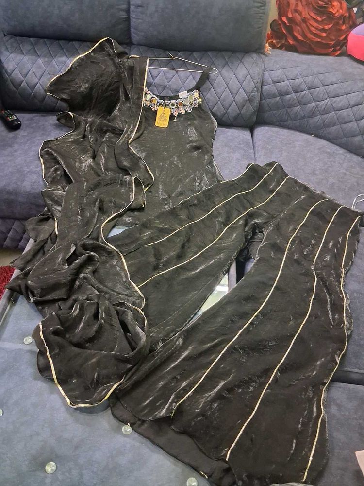 Elegant Black Kurta Set