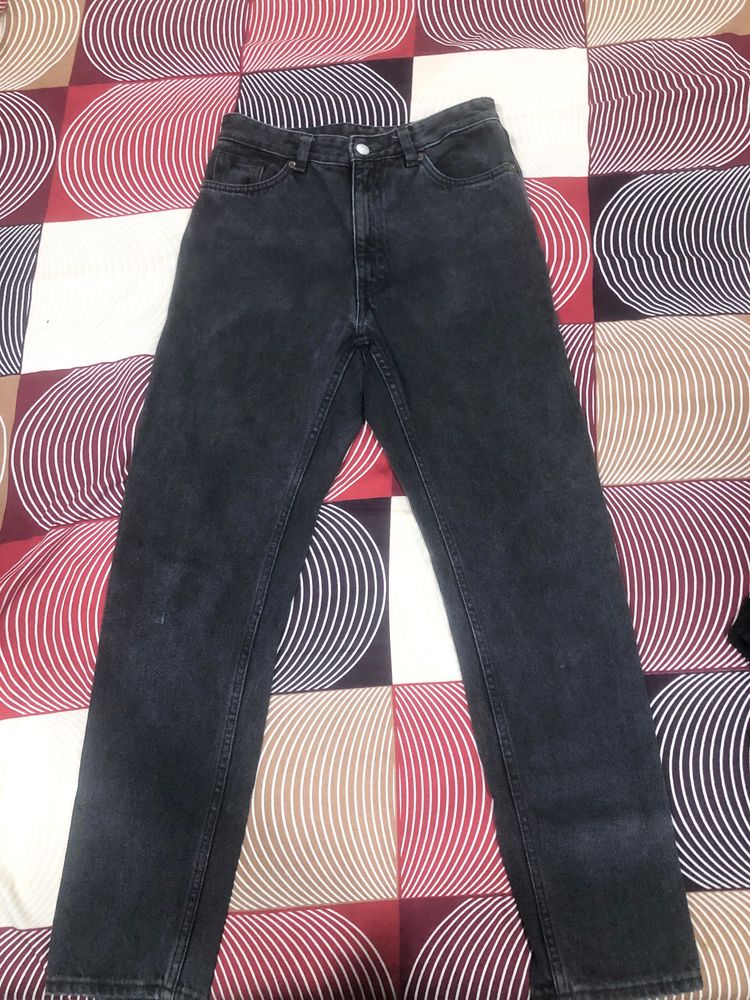 Black-charcoal Jeans