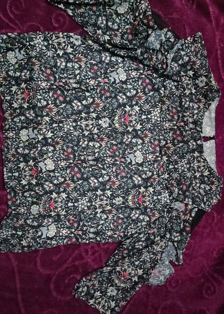 Printed Black Top