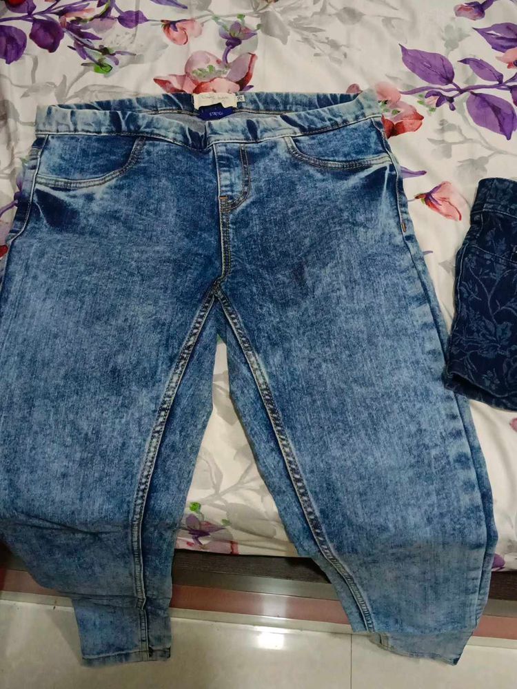 One Shorts And A Jeans Combo
