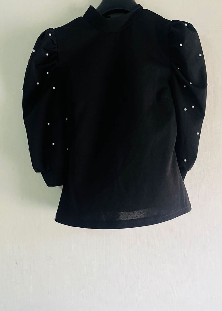 Combo Of Shein Black &amp; White Top