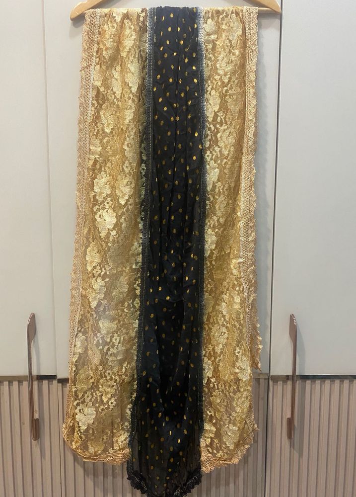 Women’s Black And Gold Dupatta
