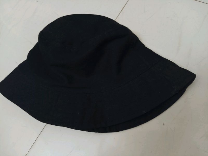 black bucket hat