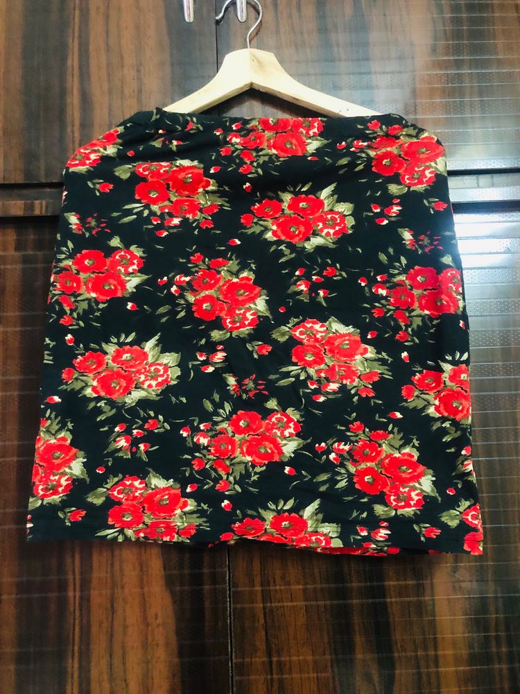 Black Floral Mid Length Skirt Upto Knee