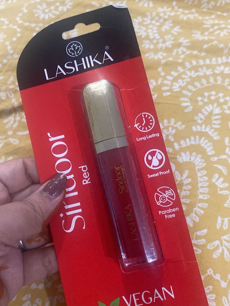 Lashika Sindoor Red - Vegan &amp; Long Lasting!